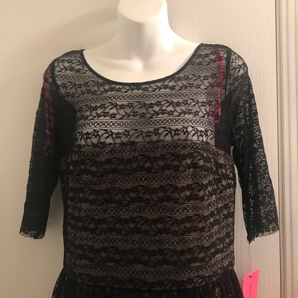 (6) Betsey Johnson NWT Floral Black Lace Dress - Picture 2 of 8